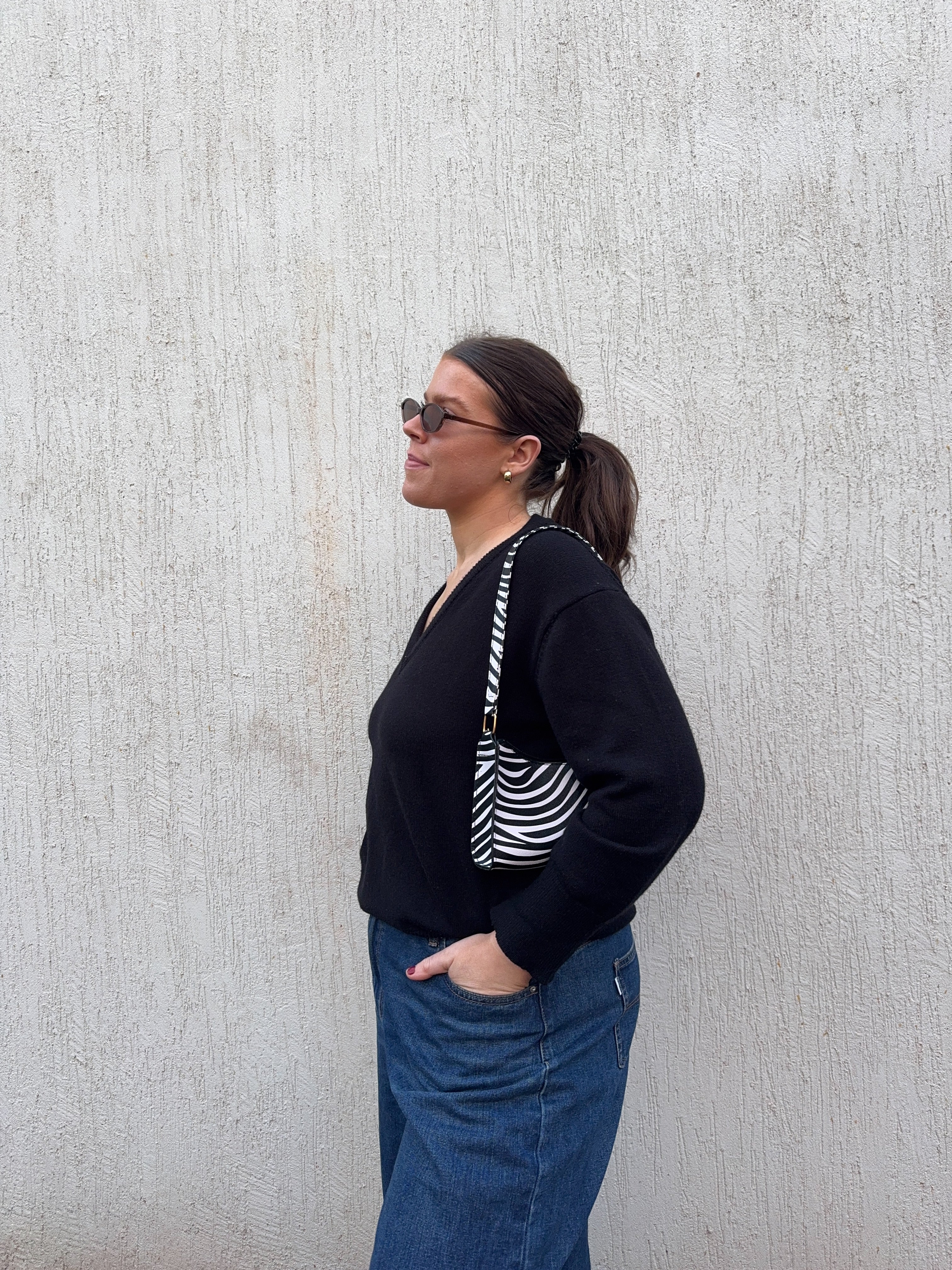BENNi KNIT — in black