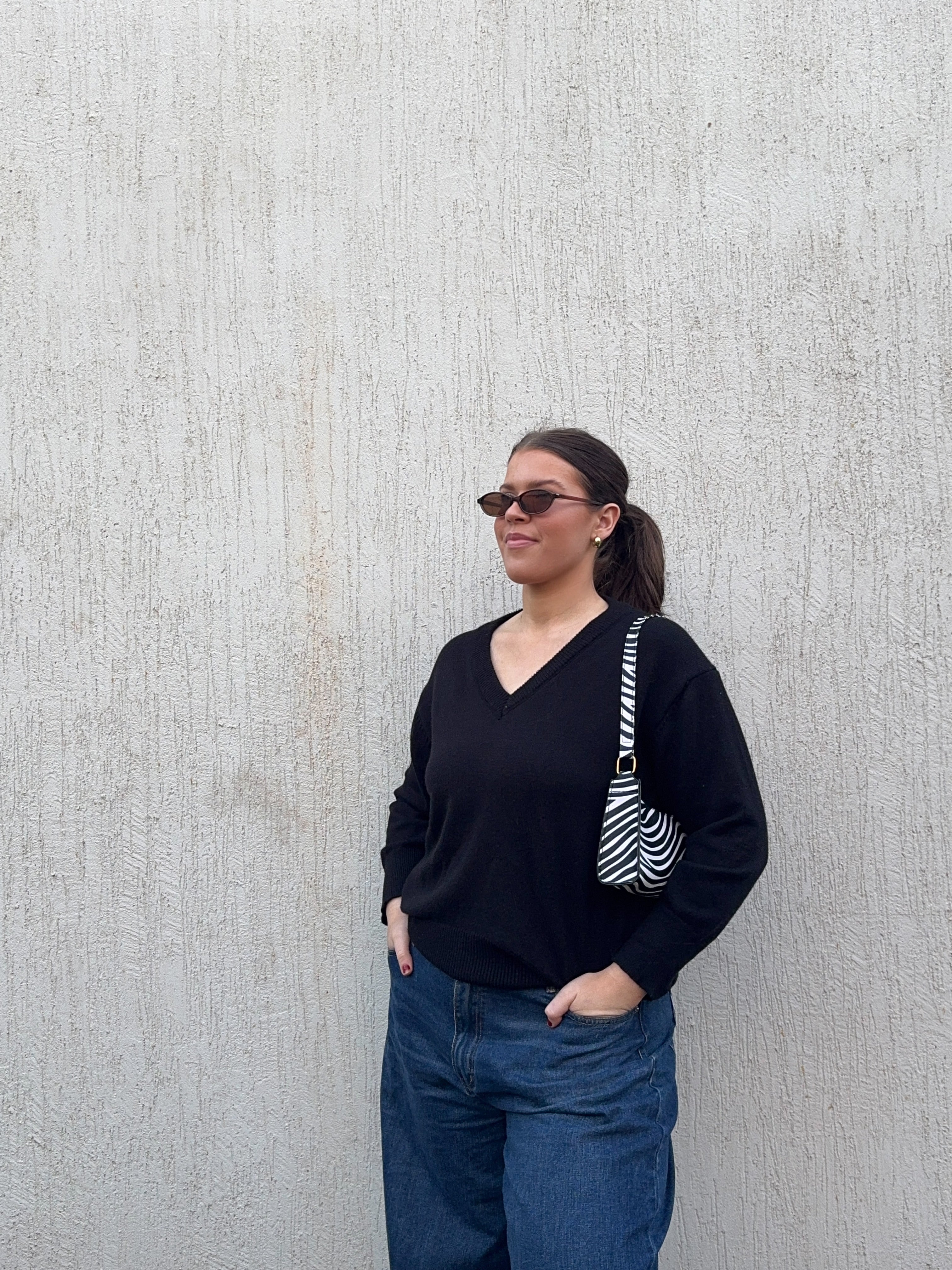 BENNi KNIT — in black