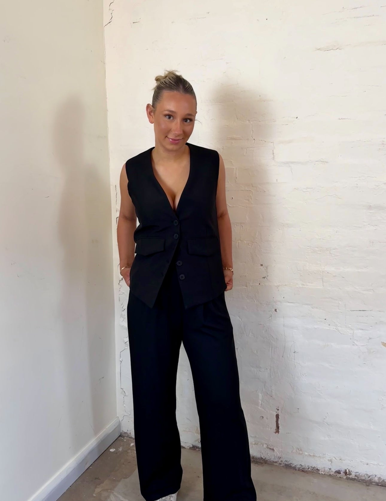 Simone Blazer Vest in Black